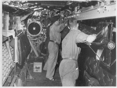 Submarine U3 loading torpedos