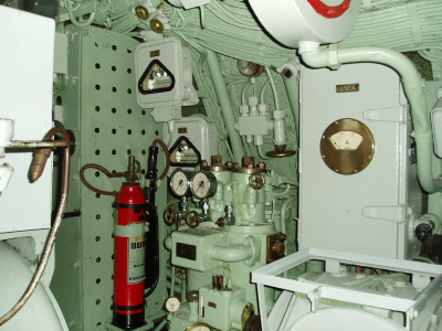 Submarine U3. HP air compressor.