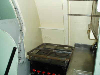 U3. Köket SB förkant av maskinrummet. Foto U3 arkiv.
